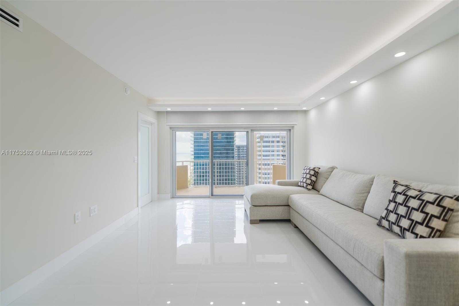 Small Image of 1950 SOUTH OCEAN DR #20L, Hallandale Beach Number 6
