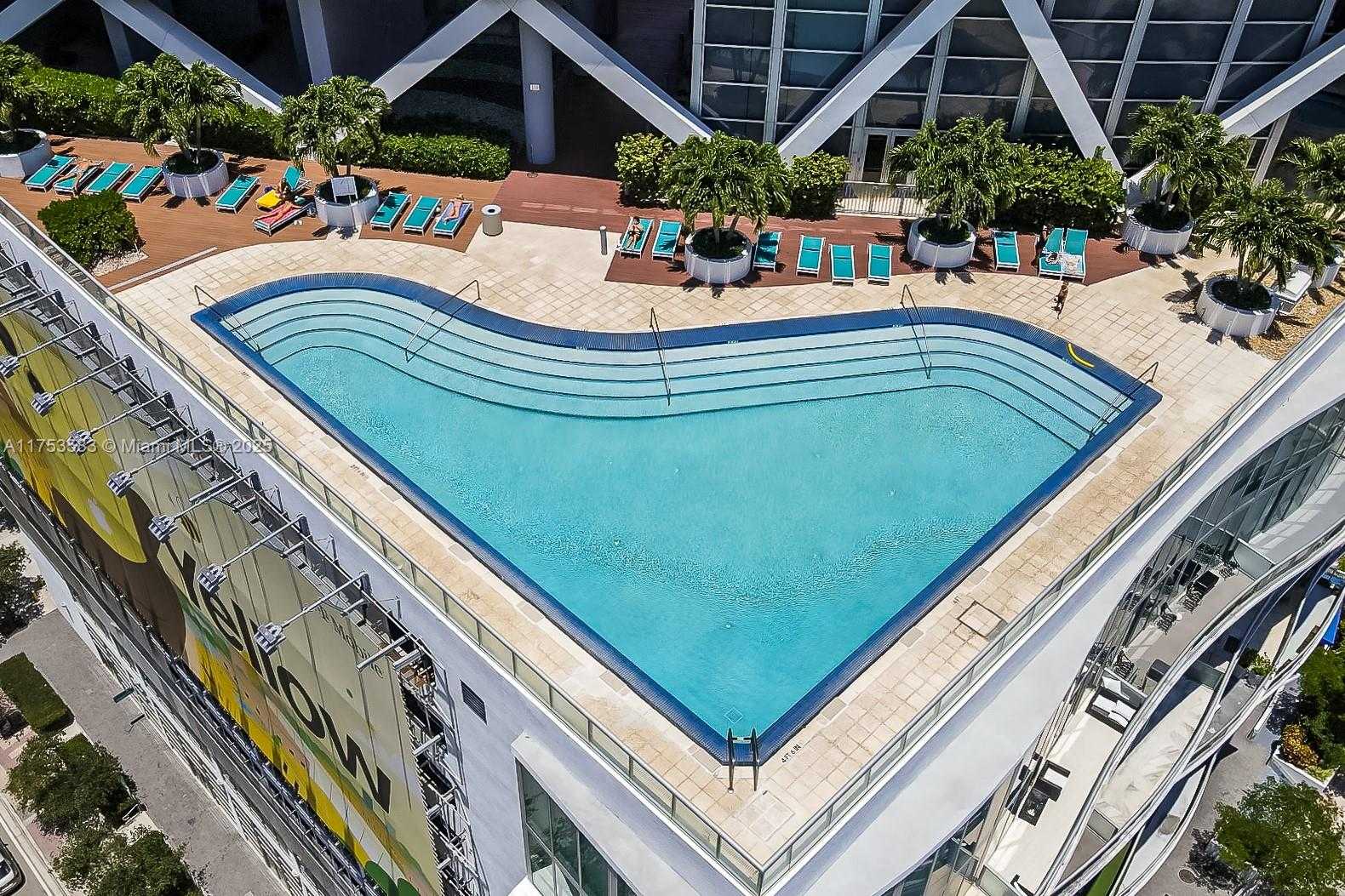 Small Image of 888 BISCAYNE BLVD #812, Miami Number 36