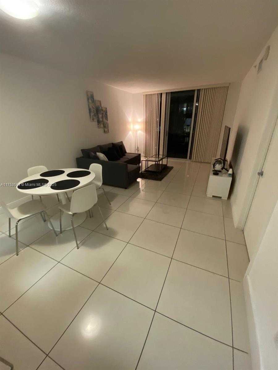 Small Image of 1750 NORTH BAYSHORE DR #2905, Miami Number 10