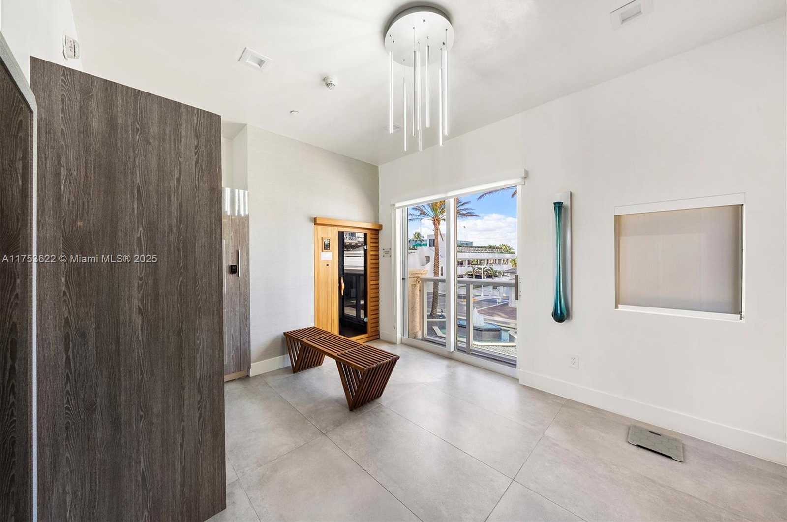 Small Image of 4775 COLLINS AVE #601, Miami Beach Number 47