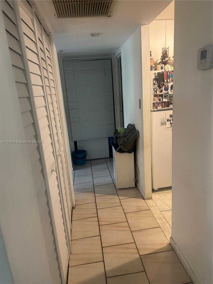 Small Image of 5851 WASHINGTON ST #84, Hollywood Number 15