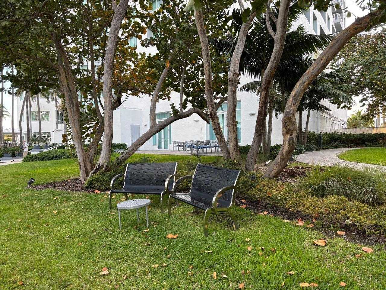 Small Image of 2670 Sunrise Blvd, Fort Lauderdale, FL 33304, USA Number 40