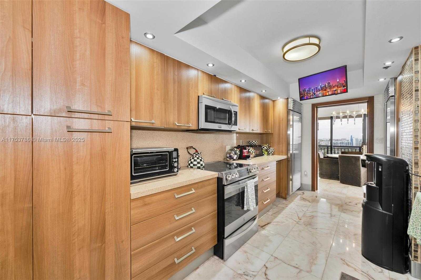 Small Image of 10175 COLLINS AVE #1207, Bal Harbour Number 17