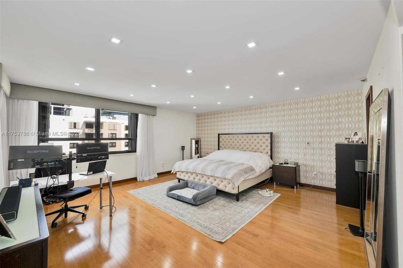 Small Image of 10175 COLLINS AVE #1207, Bal Harbour Number 20