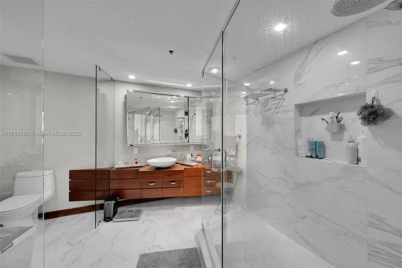 Small Image of 10175 COLLINS AVE #1207, Bal Harbour Number 22