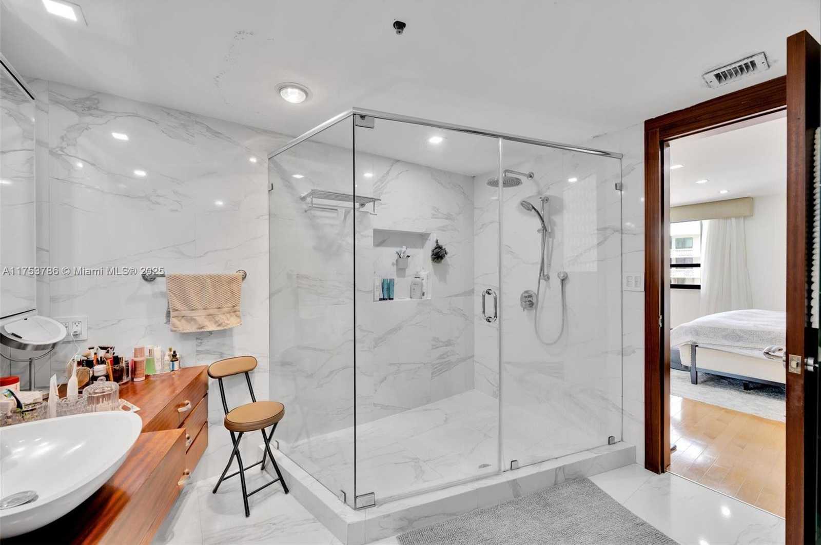 Small Image of 10175 COLLINS AVE #1207, Bal Harbour Number 23