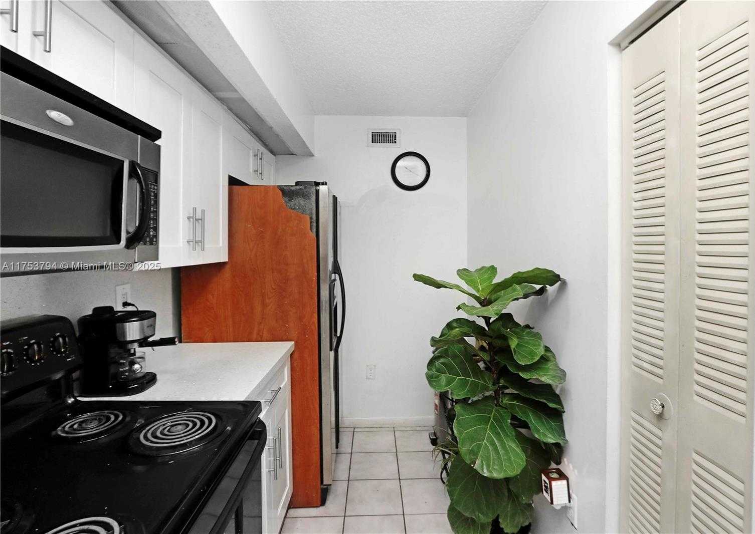 Small Image of 8640 SOUTH WEST 212TH ST #303, Cutler Bay Number 14