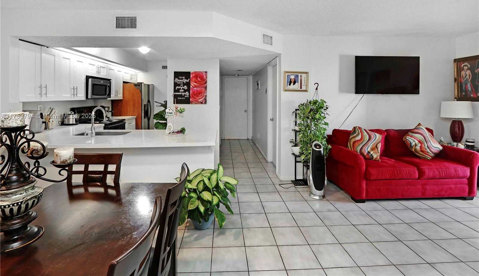 Small Image of 8640 SOUTH WEST 212TH ST #303, Cutler Bay Number 4