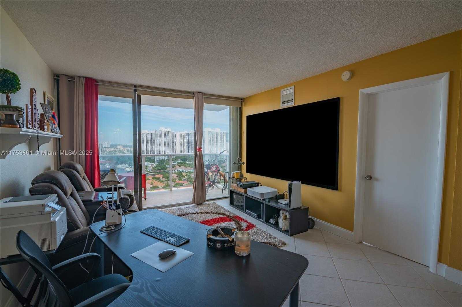 Small Image of 3675 NORTH COUNTRY CLUB DR #2202, Aventura Number 13