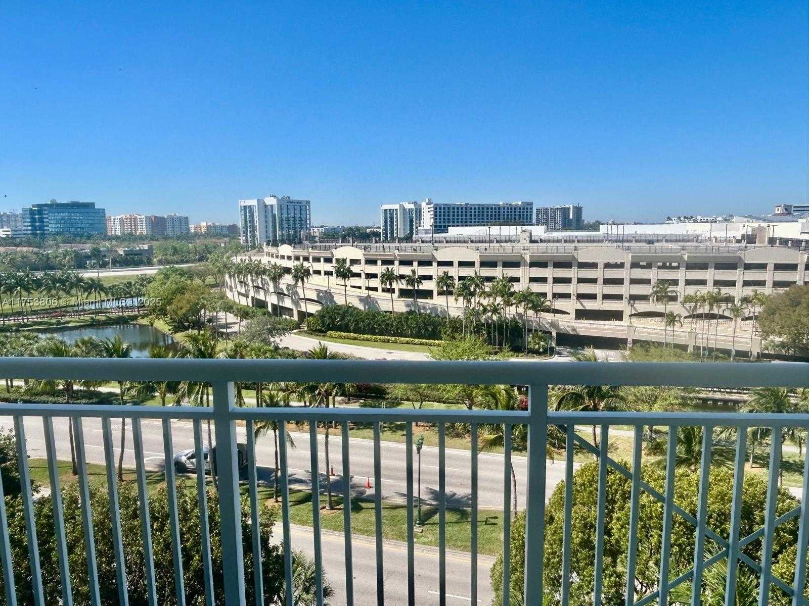 Small Image of 19501 WEST COUNTRY CLUB DR #709, Aventura Number 12