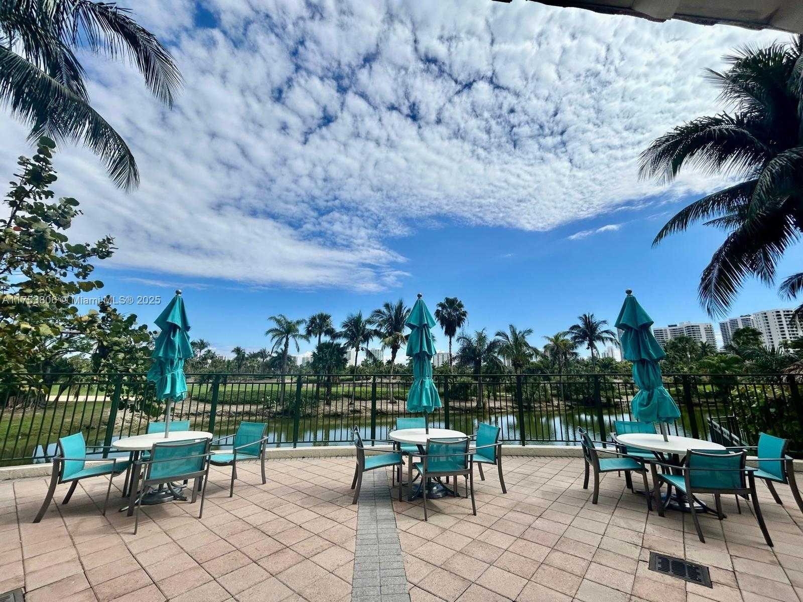 Small Image of 19501 WEST COUNTRY CLUB DR #709, Aventura Number 17