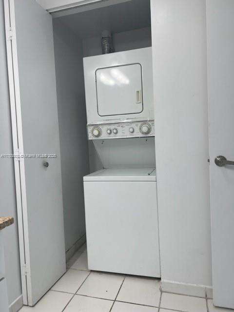 Small Image of 1861 NORTH WEST S RIVER DR #1504, Miami Number 13