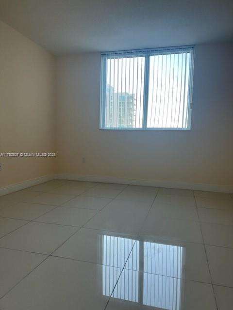 Small Image of 1861 NORTH WEST S RIVER DR #1504, Miami Number 14
