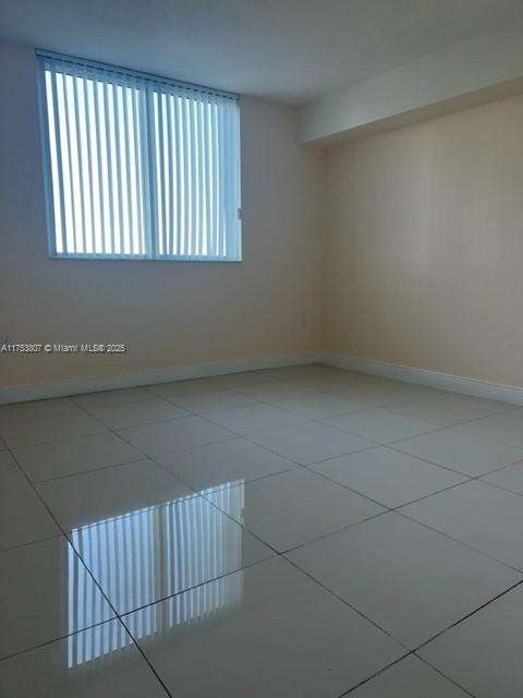 Small Image of 1861 NORTH WEST S RIVER DR #1504, Miami Number 15