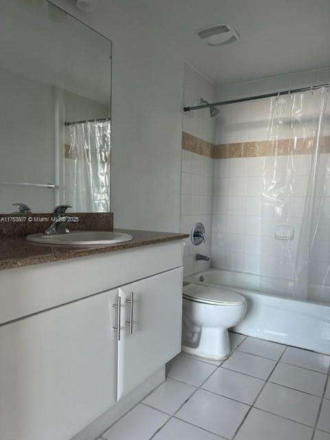 Small Image of 1861 NORTH WEST S RIVER DR #1504, Miami Number 17