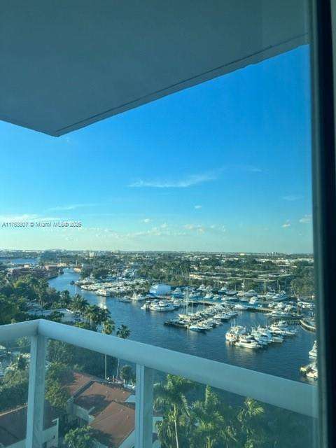 Small Image of 1861 NORTH WEST S RIVER DR #1504, Miami Number 27