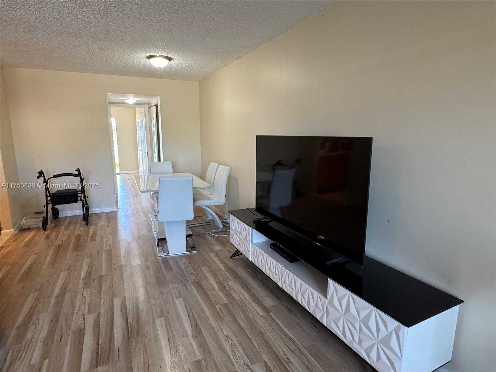 Small Image of 174 CHATHAM #I, West Palm Beach Number 10