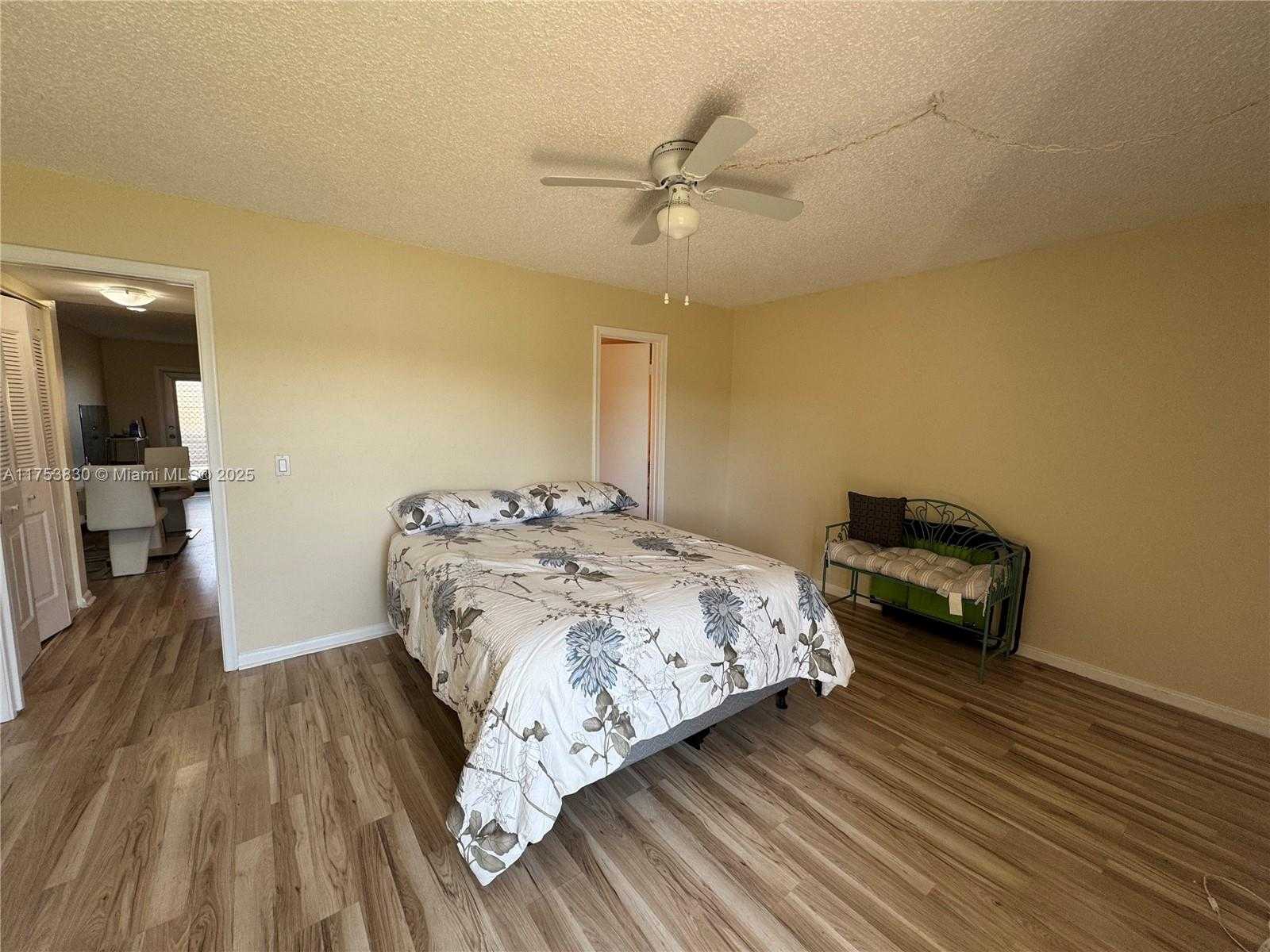 Small Image of 174 CHATHAM #I, West Palm Beach Number 3