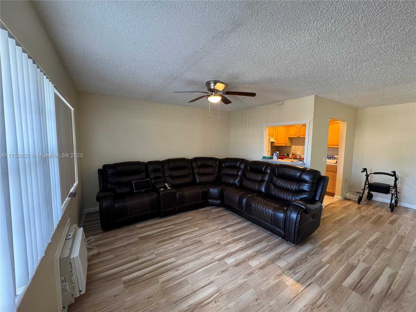 Small Image of 174 CHATHAM #I, West Palm Beach Number 9