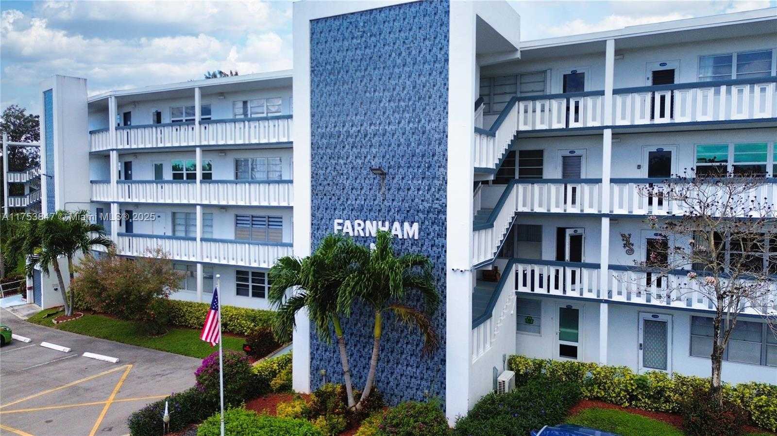 Small Image of 2009 NORTH FARNHAM N #2009, Deerfield Beach Number 29