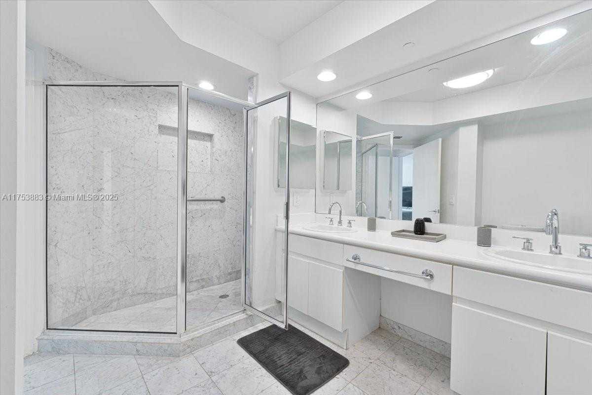 Small Image of 16400 COLLINS AVE #1542, Sunny Isles Beach Number 22