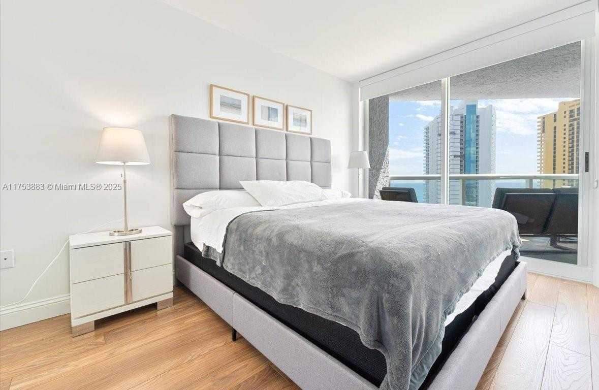 Small Image of 16400 COLLINS AVE #1542, Sunny Isles Beach Number 27