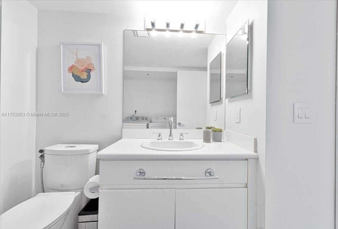 Small Image of 16400 COLLINS AVE #1542, Sunny Isles Beach Number 29