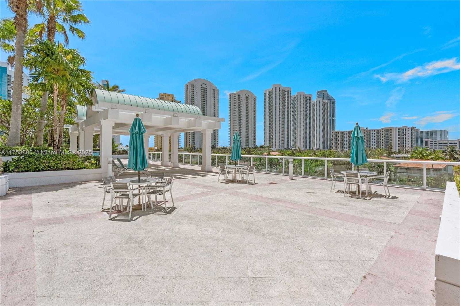 Small Image of 16400 COLLINS AVE #1542, Sunny Isles Beach Number 34
