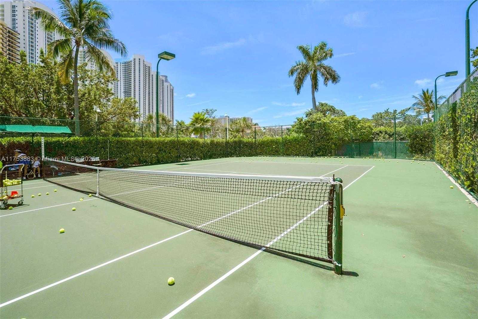 Small Image of 16400 COLLINS AVE #1542, Sunny Isles Beach Number 36