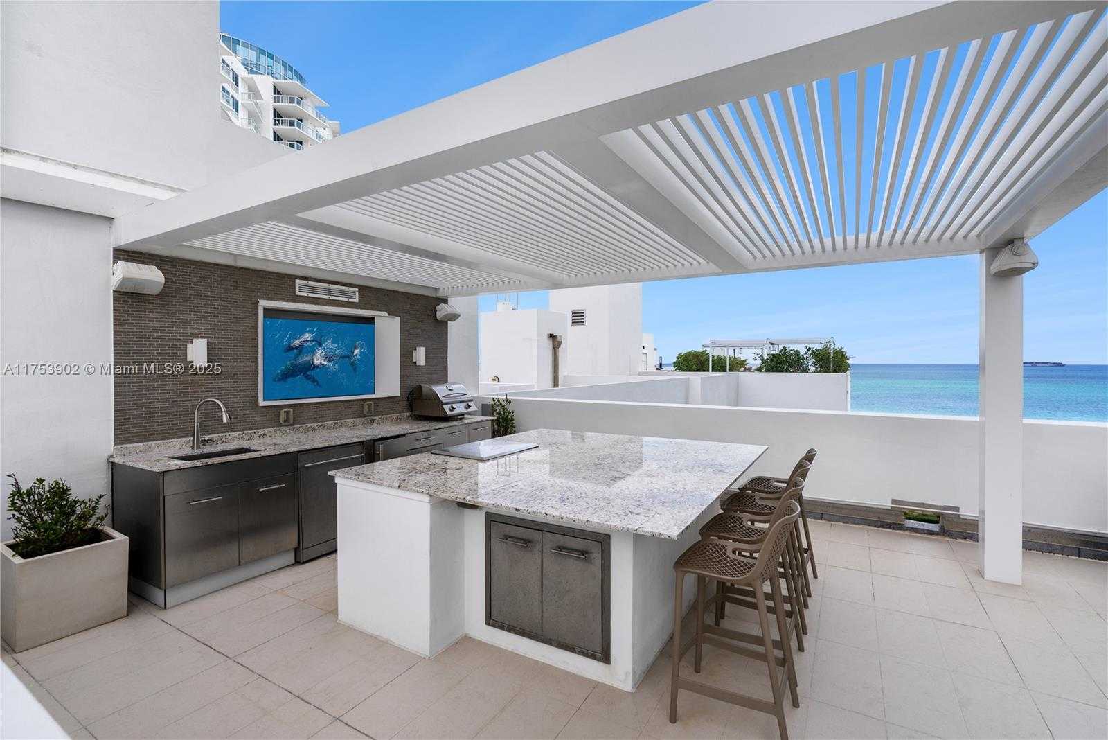 Small Image of 3739 COLLINS AVE #N-605, Miami Beach Number 16