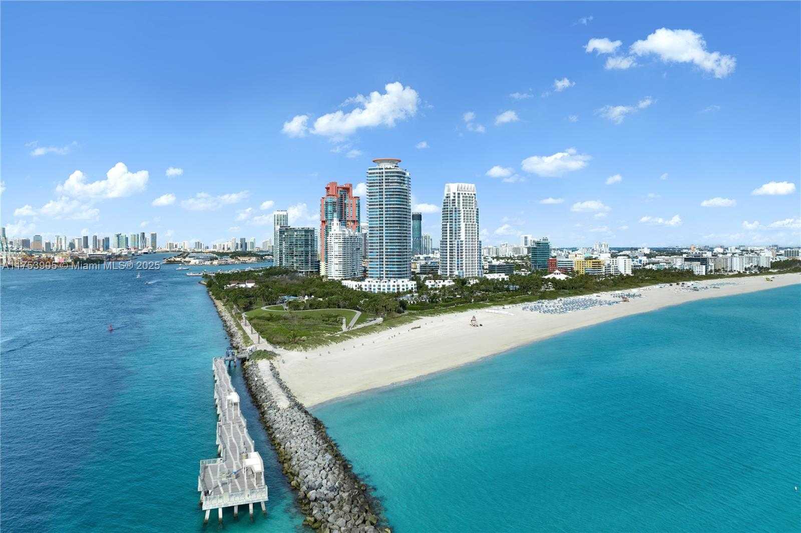 Small Image of 100 SOUTH POINTE DR #606, Miami Beach Number 29