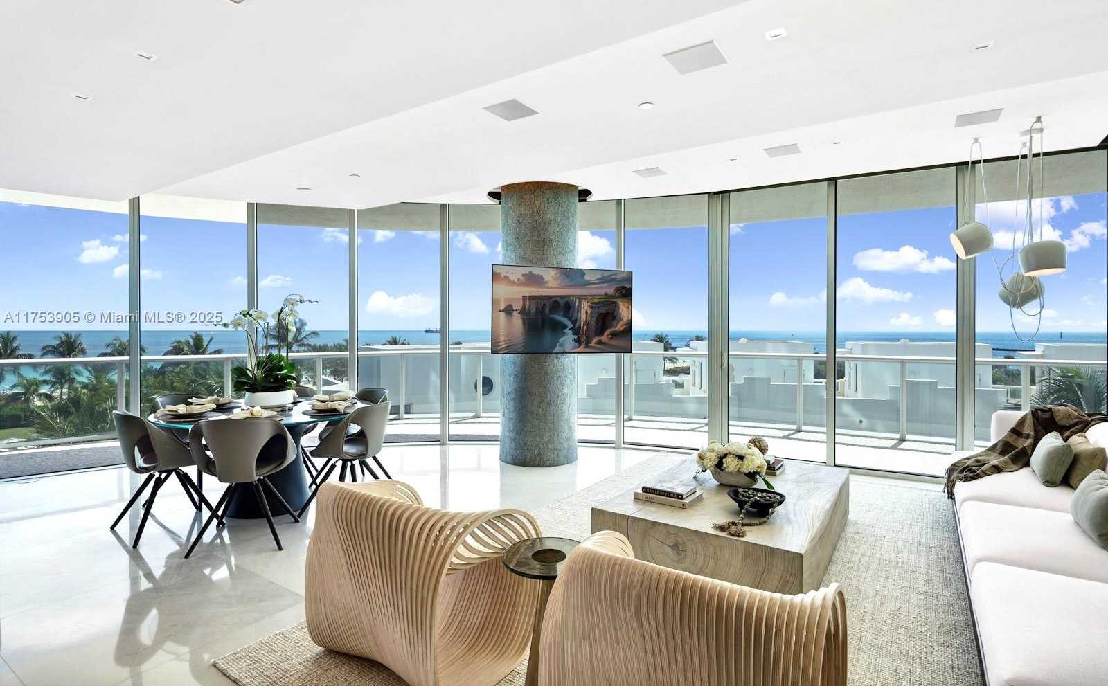Small Image of 100 SOUTH POINTE DR #606, Miami Beach Number 5