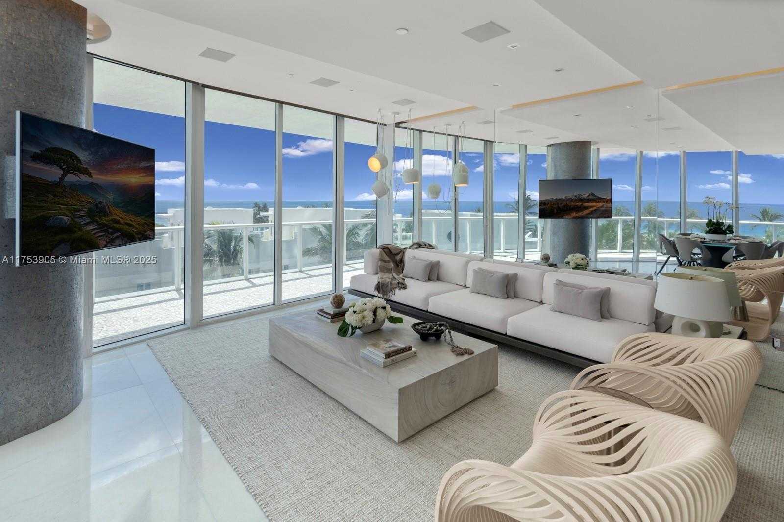 Small Image of 100 SOUTH POINTE DR #606, Miami Beach Number 9