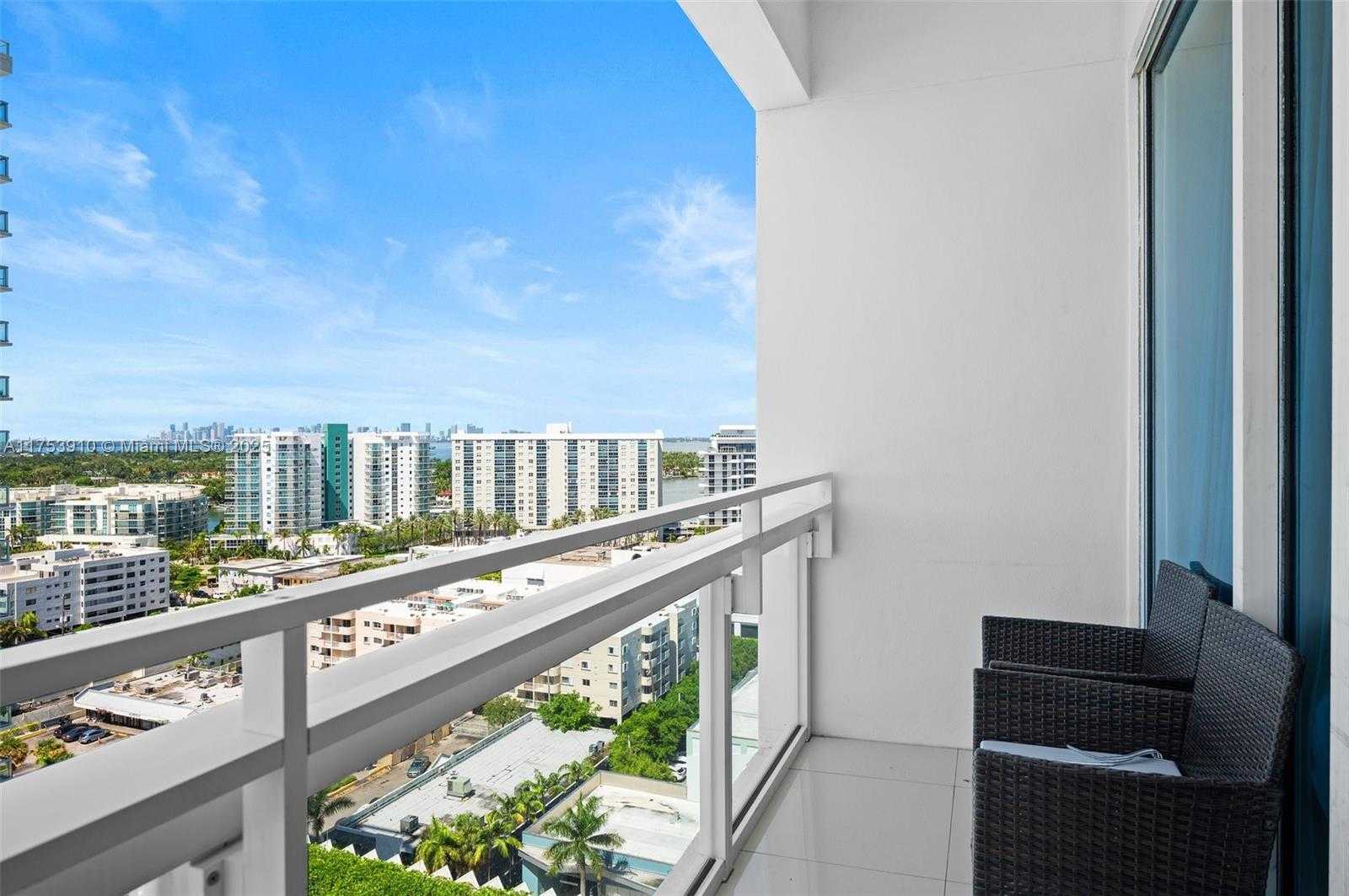 Small Image of 6801 COLLINS AVE #PH06 (Deed PH10), Miami Beach Number 20