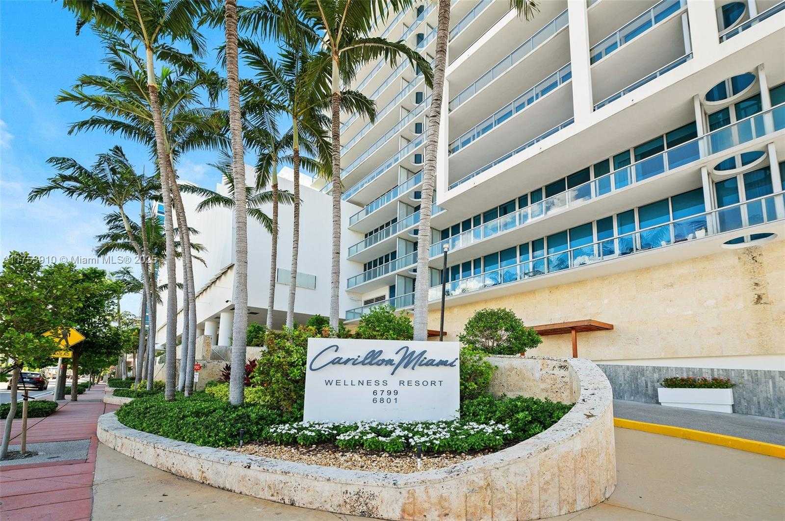 Small Image of 6801 COLLINS AVE #PH06 (Deed PH10), Miami Beach Number 21