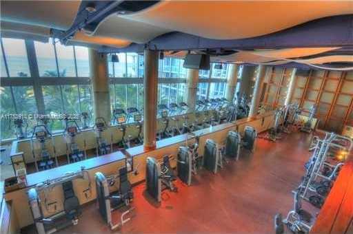 Small Image of 6801 COLLINS AVE #PH06 (Deed PH10), Miami Beach Number 24