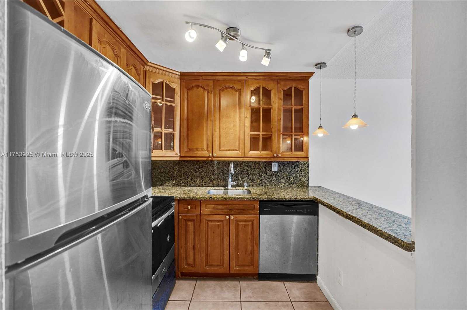 Small Image of 210 172ND ST #235, Sunny Isles Beach Number 10