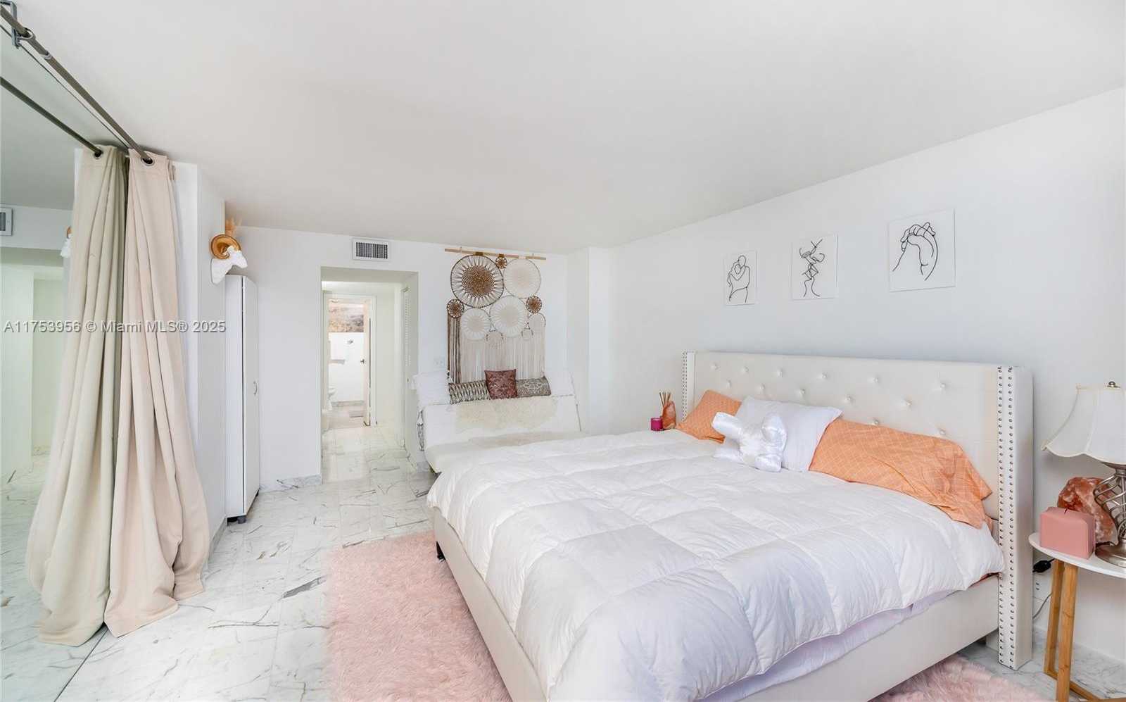 Small Image of 2301 SOUTH OCEAN DR #1102, Hollywood Number 19