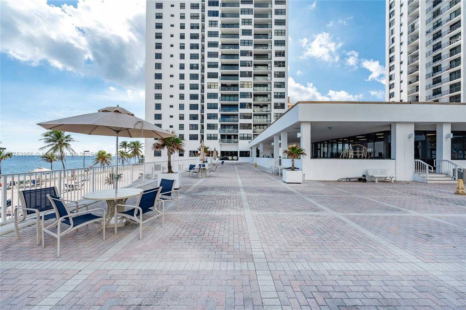 Small Image of 2301 SOUTH OCEAN DR #1102, Hollywood Number 37