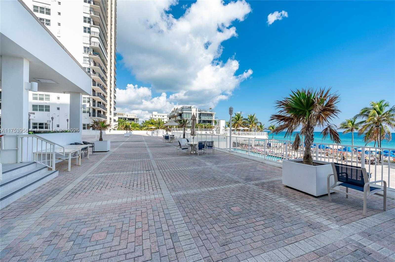 Small Image of 2301 SOUTH OCEAN DR #1102, Hollywood Number 38