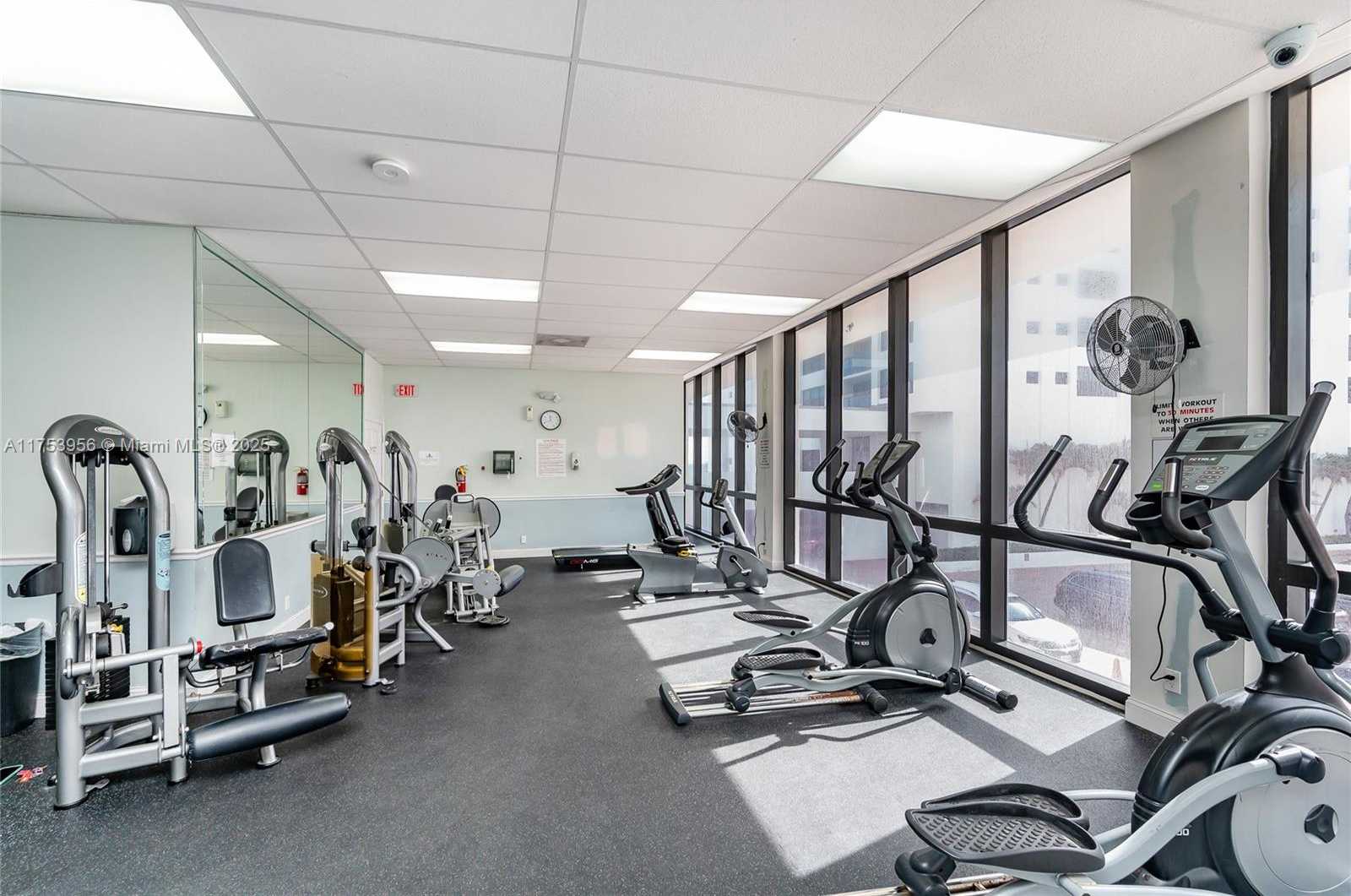 Small Image of 2301 SOUTH OCEAN DR #1102, Hollywood Number 43