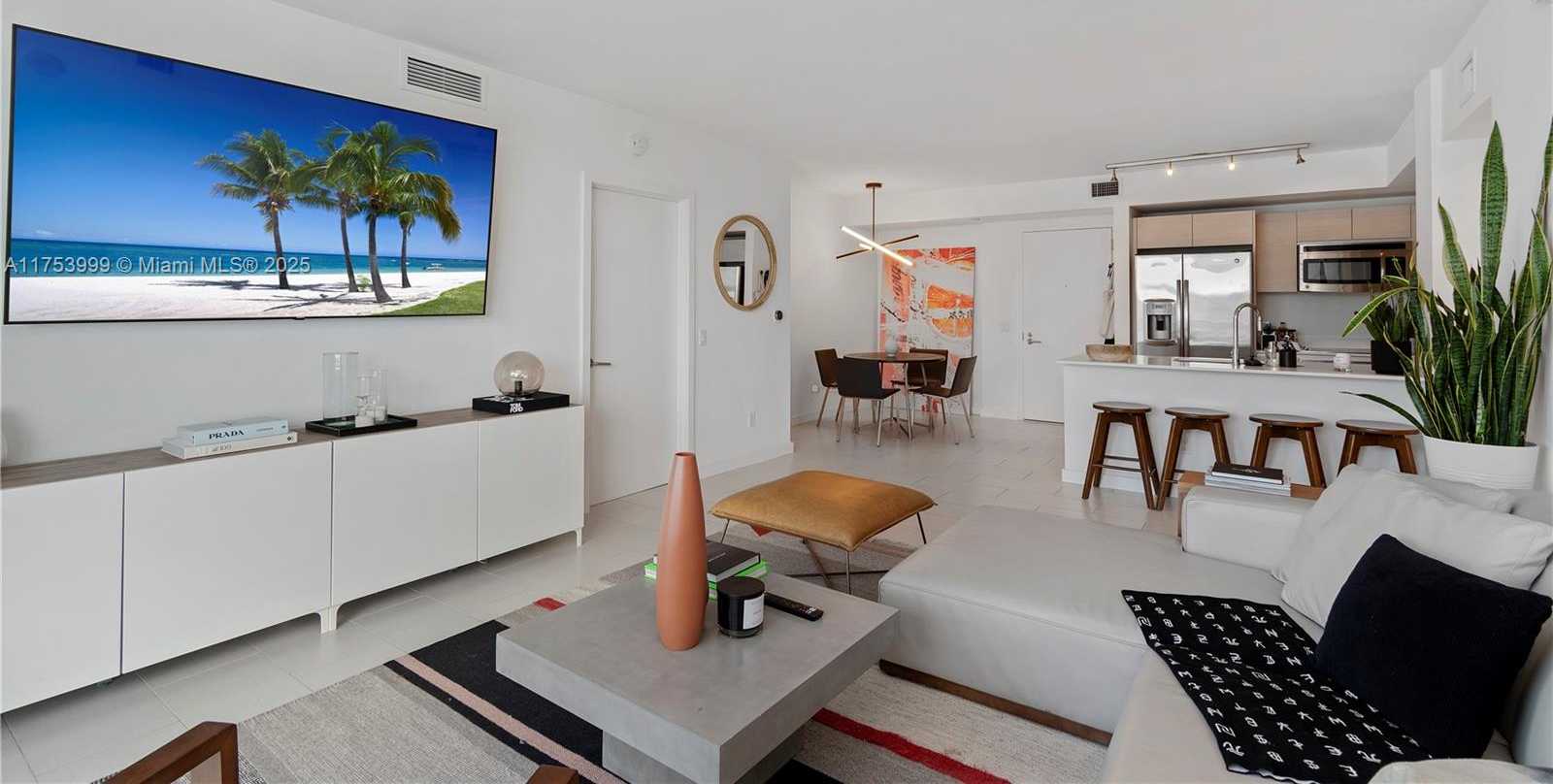 Small Image of 4250 BISCAYNE BLVD #917, Miami Number 11