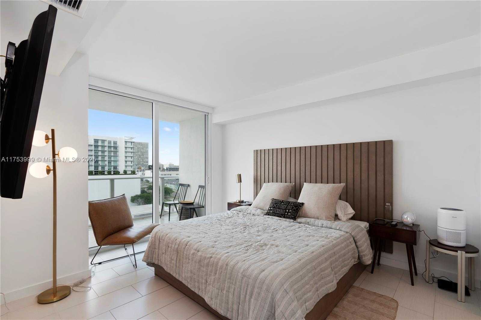 Small Image of 4250 BISCAYNE BLVD #917, Miami Number 14