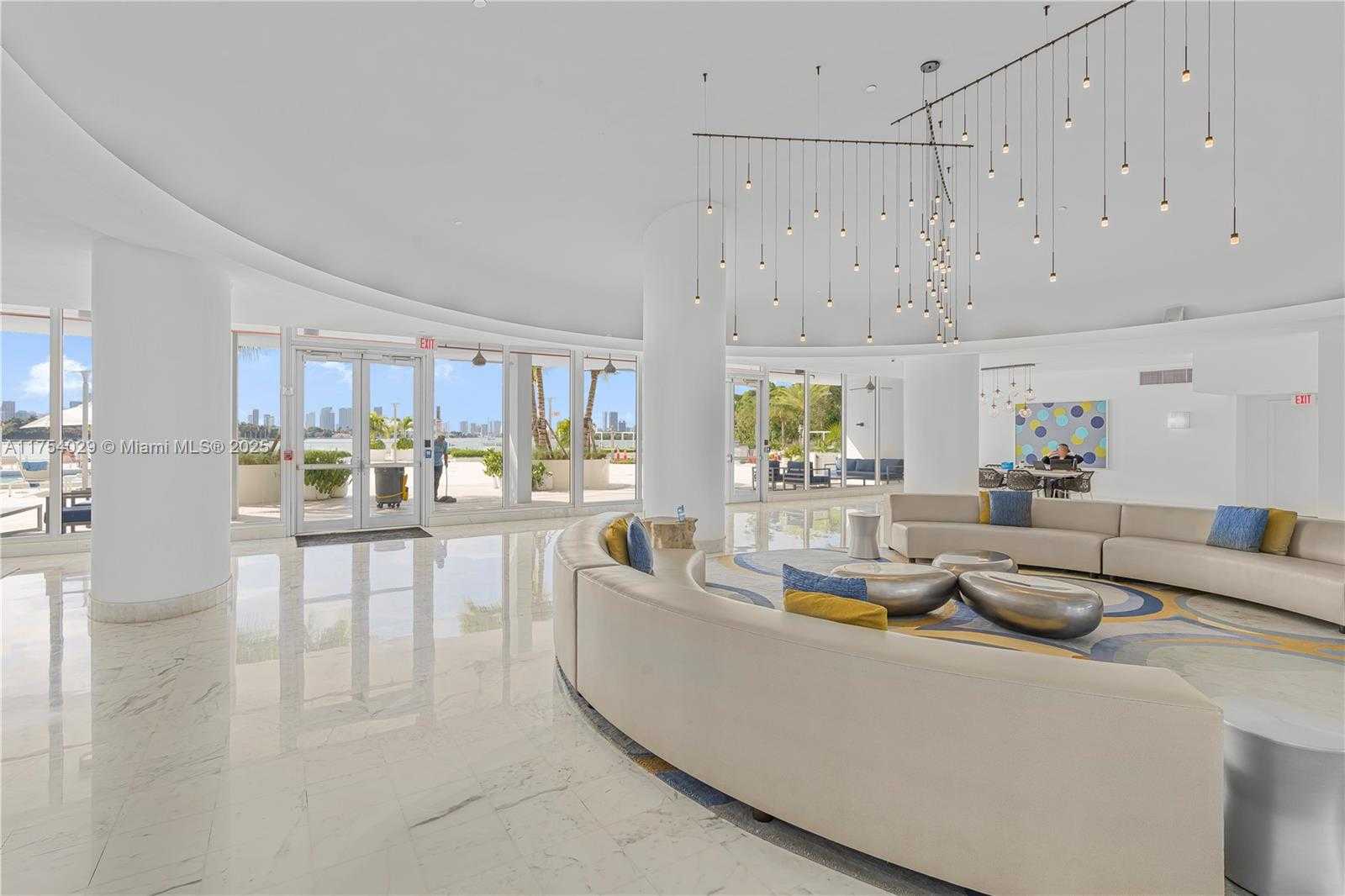 Small Image of Mirador 1000, 1000 West Ave, Miami Beach, FL 33139, USA Number 10