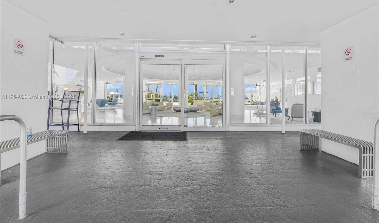 Small Image of Mirador 1000, 1000 West Ave, Miami Beach, FL 33139, USA Number 11