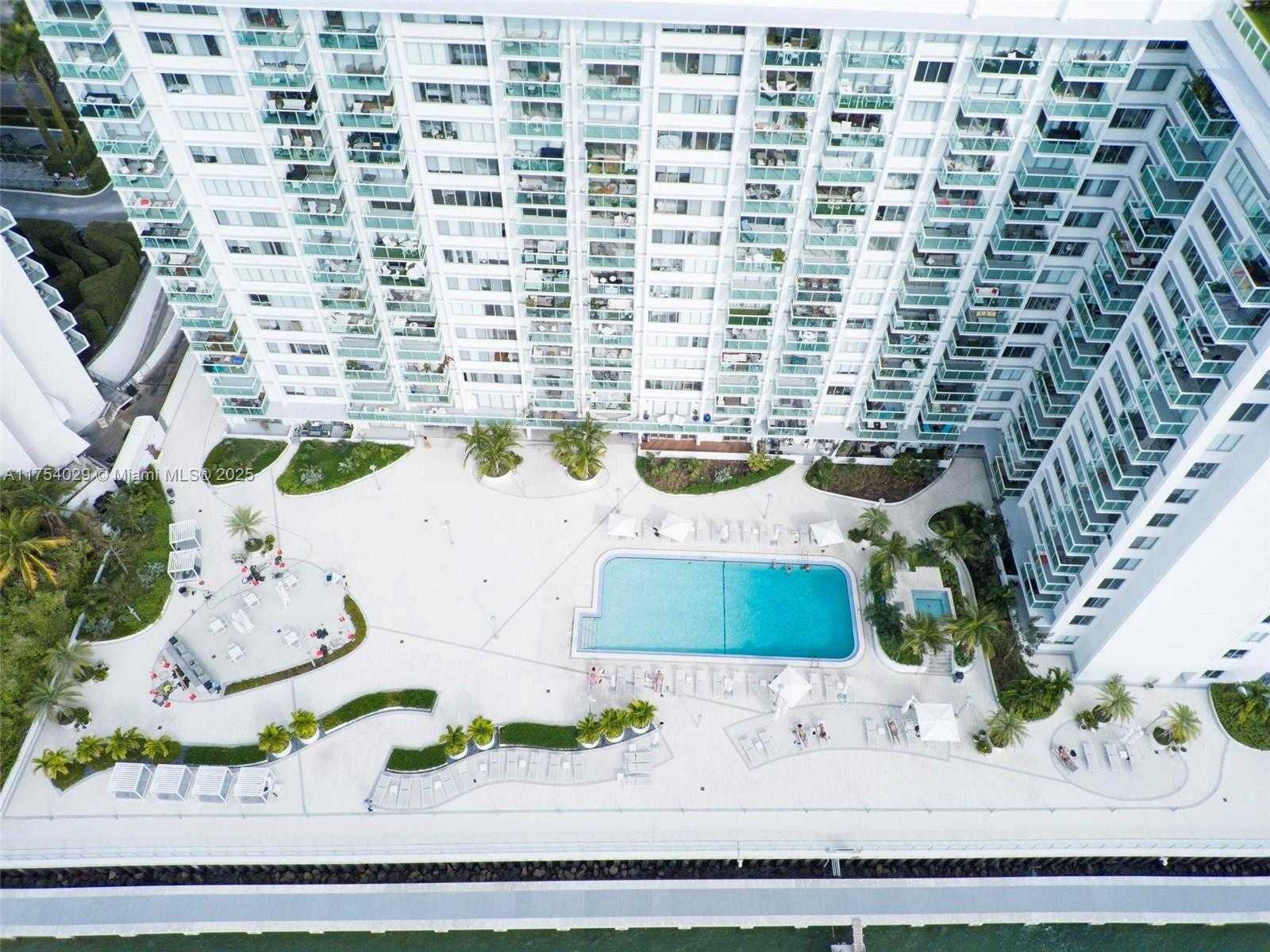 Small Image of Mirador 1000, 1000 West Ave, Miami Beach, FL 33139, USA Number 23