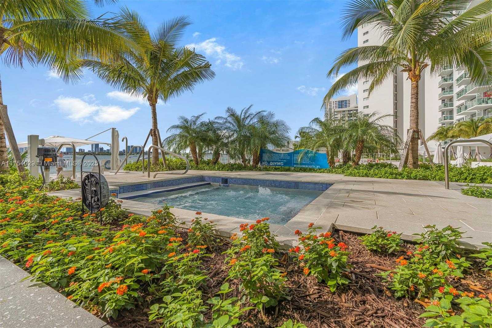 Small Image of Mirador 1000, 1000 West Ave, Miami Beach, FL 33139, USA Number 30