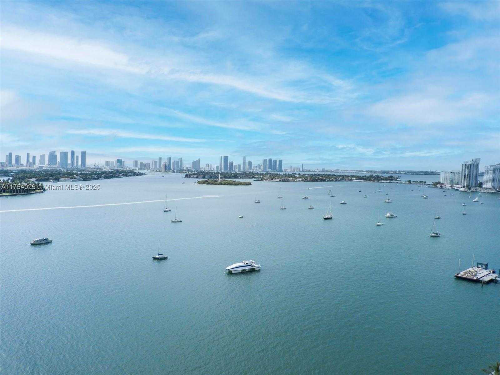 Small Image of Mirador 1000, 1000 West Ave, Miami Beach, FL 33139, USA Number 33