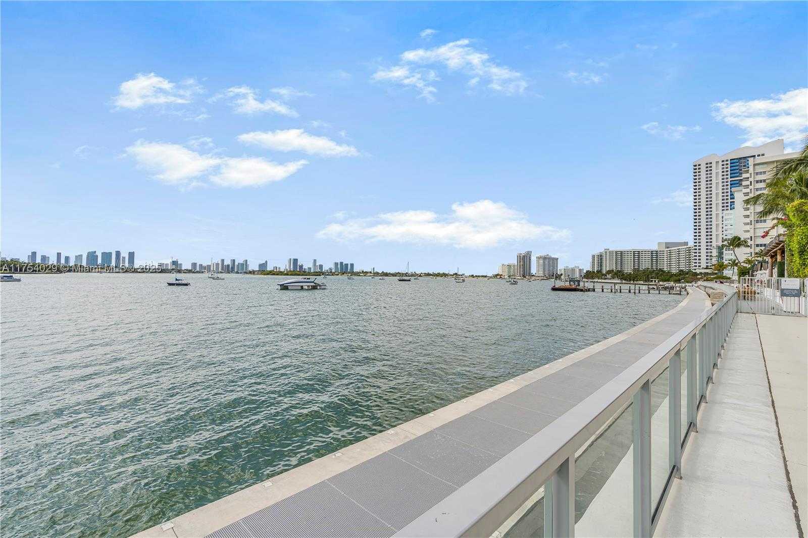 Small Image of Mirador 1000, 1000 West Ave, Miami Beach, FL 33139, USA Number 35