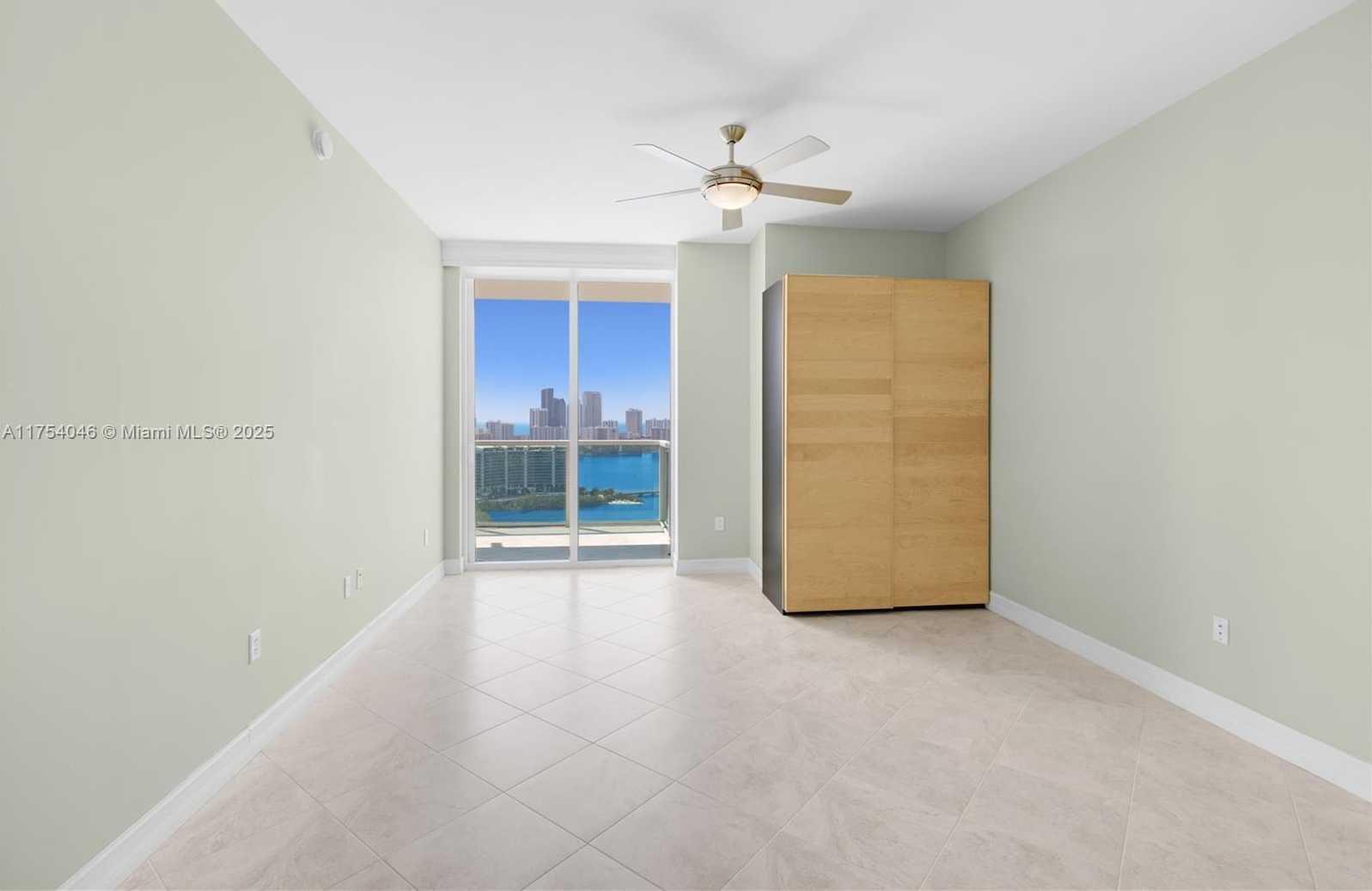 Small Image of 3330 NORTH EAST 190TH ST #2915, Aventura Number 22